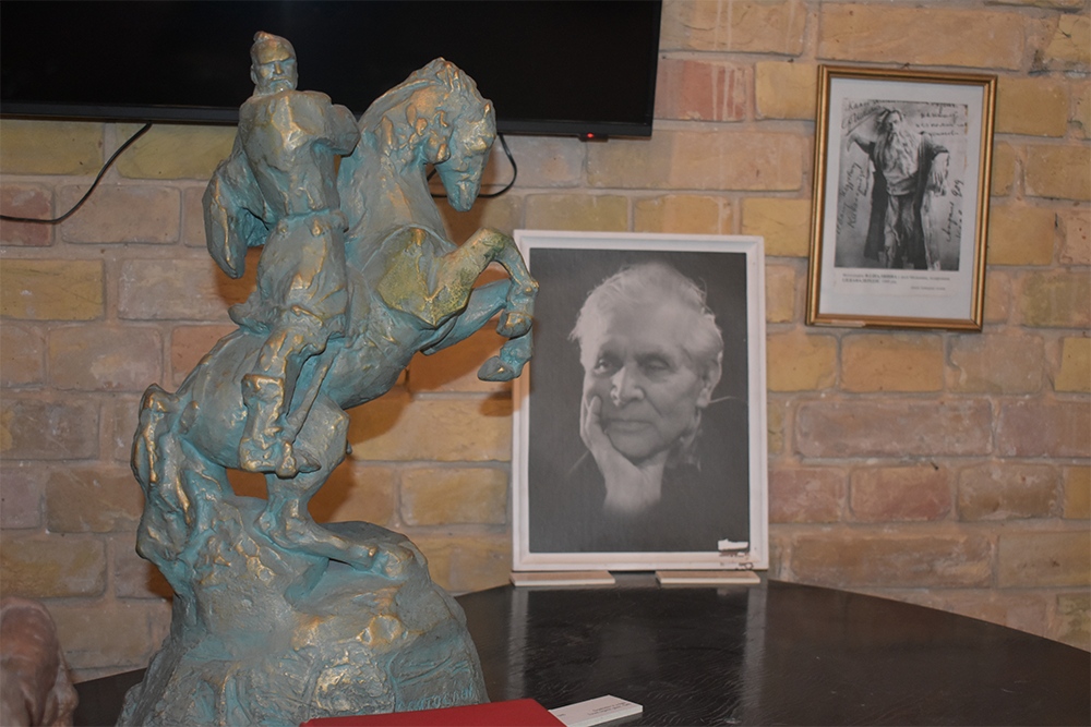 ДО ЗНАКОВОЇ ДАТИ